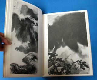 CHANG DAI-CHIEN'S PAINTINGS. With 130 Reproductions of the Master's Paintings Since 1944.