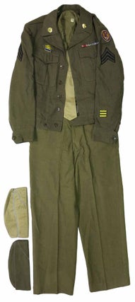 Item #44112 464th BOMBARDMENT GROUP SOLDIER'S UNIFORM And ARCHIVE. 1943 - 1945. WWII, Evo...